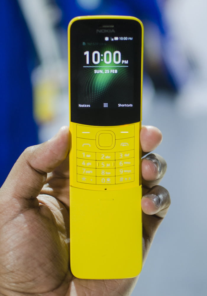 nokia 8110 4g pictures